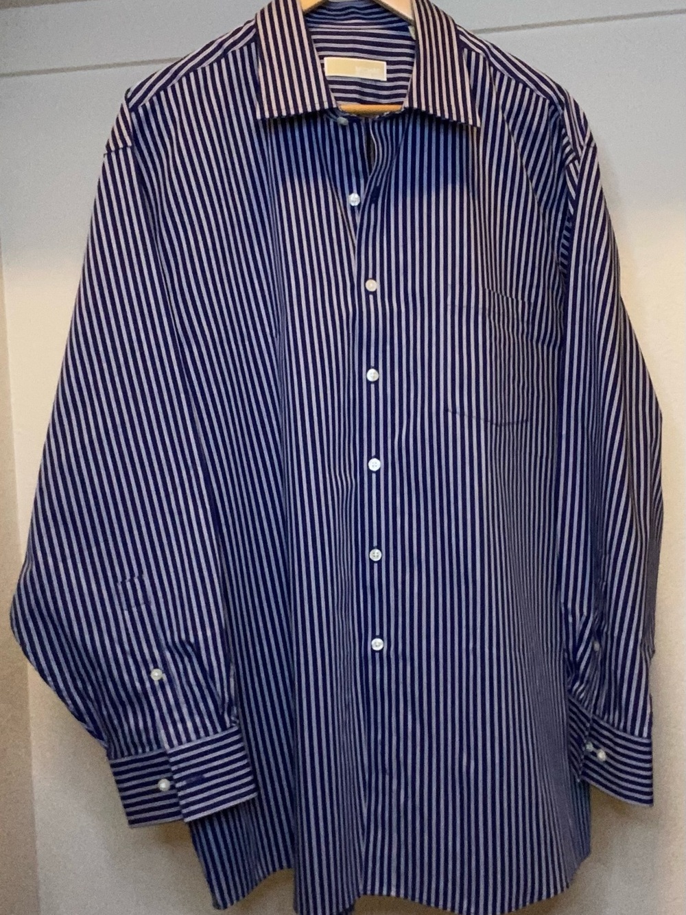 Men's Michael Kors Blue & White Stripe Button-Down Shirt
